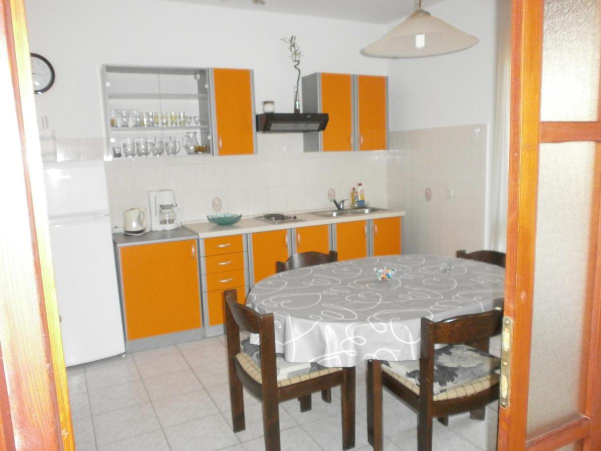 Apartments By The Sea Podgora, Makarska - 12326 エクステリア 写真