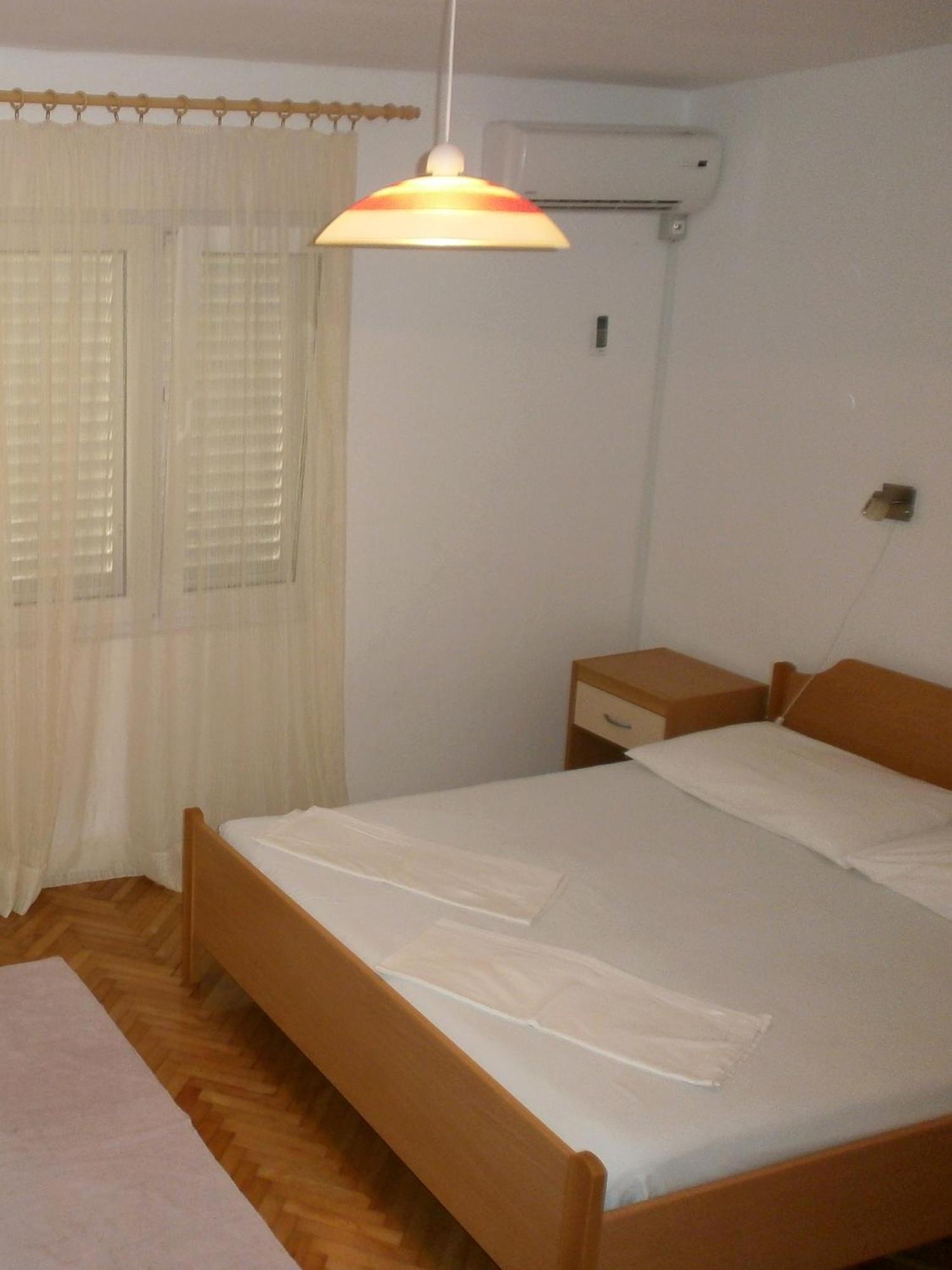 Apartments By The Sea Podgora, Makarska - 12326 エクステリア 写真